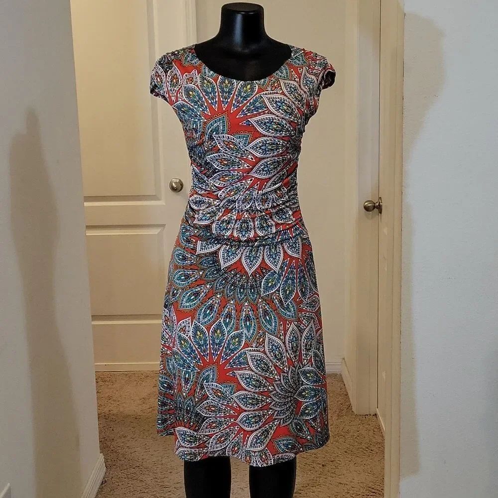 ENFOCUS STUDIO SLEEVELESS MULTI-COLOR DRESS - Picture 3 of 14